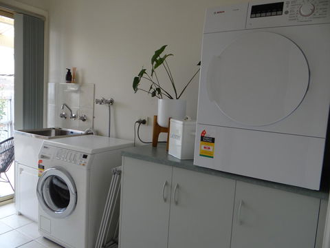 Horsham Central Stay - Holiday Jervis Bay 8