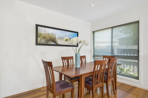 Bask At The Glade - Rejuvenate Stays - Holiday Jervis Bay 11