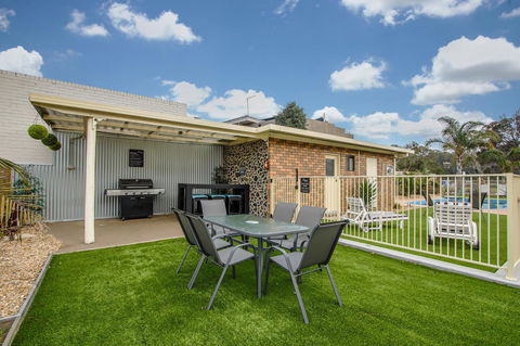 Hybiscus Waterfront Apartments - Holiday Jervis Bay 35