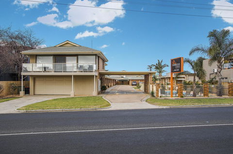 Hybiscus Waterfront Apartments - Holiday Jervis Bay 32