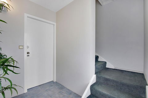 Hybiscus Waterfront Apartments - Holiday Jervis Bay 1