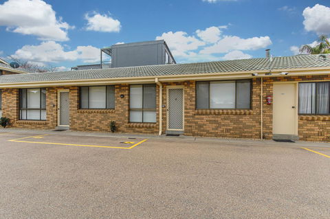 Hybiscus Waterfront Apartments - Holiday Jervis Bay 23