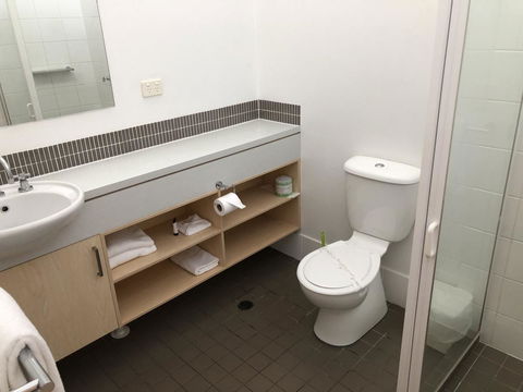 Bribie Island Hotel - Holiday Jervis Bay 11
