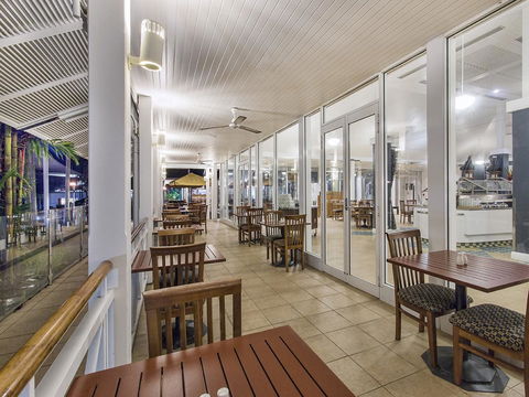 Hotel Grand Chancellor Palm Cove - Holiday Jervis Bay 38