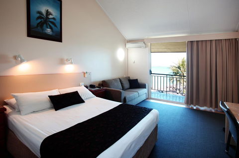 Whitsunday Sands Resort - Holiday Jervis Bay 0
