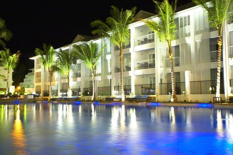 Beach Club Port Douglas Luxury Apartments - Holiday Jervis Bay 1