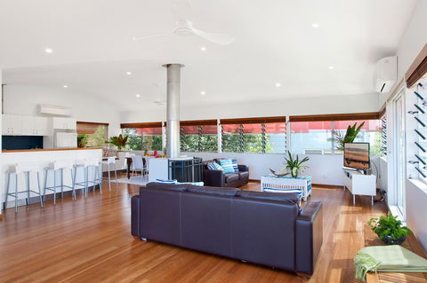 Jolly Roger's Beach House - Holiday Jervis Bay 3