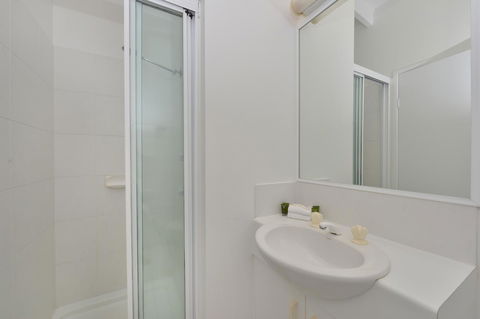 Seascape Holidays At Beachfront Terraces - Holiday Jervis Bay 7