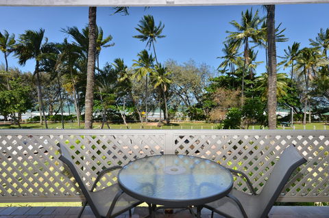 Seascape Holidays At Beachfront Terraces - Holiday Jervis Bay 2