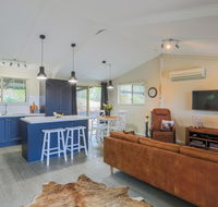 Bed  Breakfast 1 Bedroom Guest House - Holiday Jervis Bay