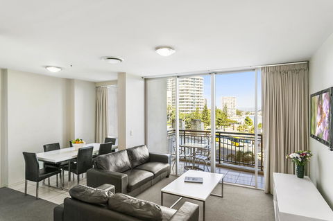 Mantra Towers Of Chevron - Holiday Jervis Bay 24
