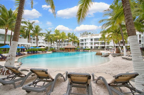 Palm Cove Paradise - Couples Spa Beach Getaway - Holiday Jervis Bay 15