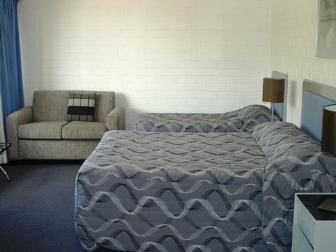 Dalby Manor Motor Inn - Holiday Jervis Bay 35
