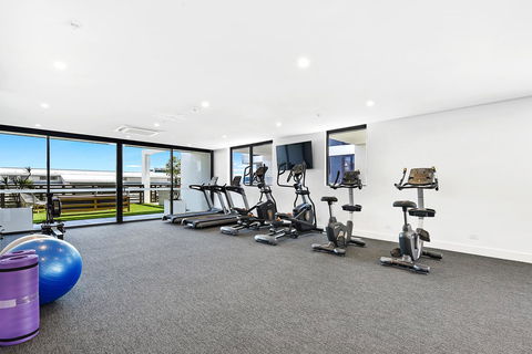 Qube Broadbeach - Holiday Jervis Bay 35