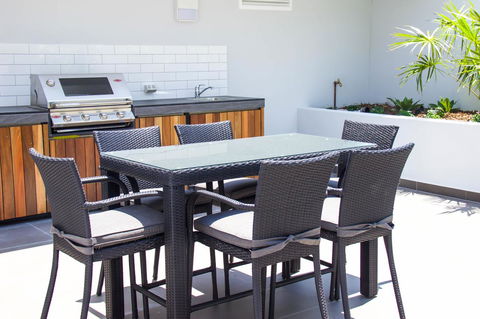 Synergy Broadbeach - Official - Holiday Jervis Bay 15