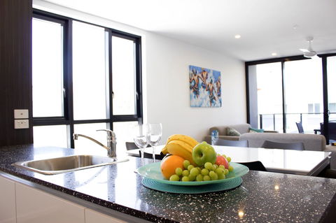 Synergy Broadbeach - Official - Holiday Jervis Bay 26