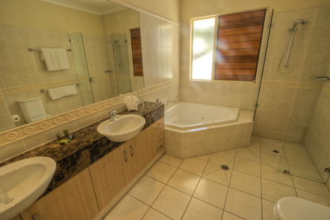 Paradise Links Resort Port Douglas - Holiday Jervis Bay 44
