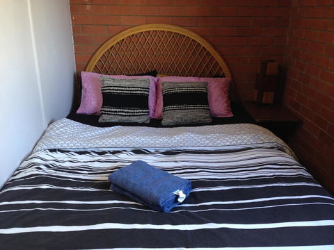 XYL Pets Friendly Seaside Boutique Guesthouse - Holiday Jervis Bay 22