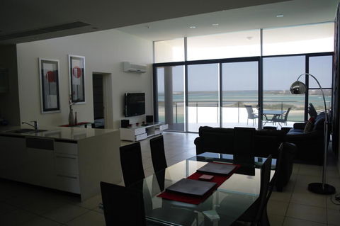 Monaco Caloundra - Holiday Jervis Bay 43