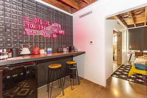 The Pink Hotel Coolangatta - Holiday Jervis Bay 20