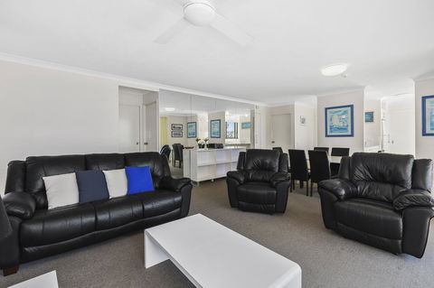 Columbia Beachfront Apartments On Rainbow Bay - Holiday Jervis Bay 21