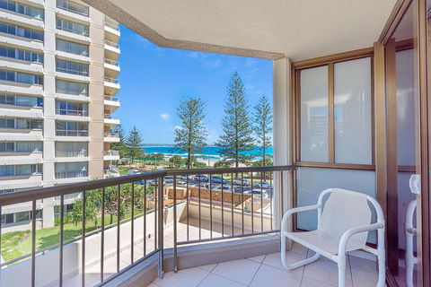 Columbia Beachfront Apartments On Rainbow Bay - Holiday Jervis Bay 14