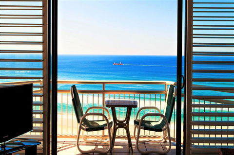 Seacrest Beachfront Apartments Surfers Paradise - Holiday Jervis Bay 29