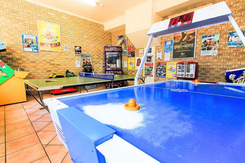 Seacrest Beachfront Apartments Surfers Paradise - Holiday Jervis Bay 26