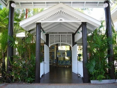 Port Douglas Retreat - Holiday Jervis Bay 3