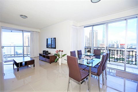 The Towers Of Chevron Renaissance - Holidays Gold Coast - Holiday Jervis Bay 32
