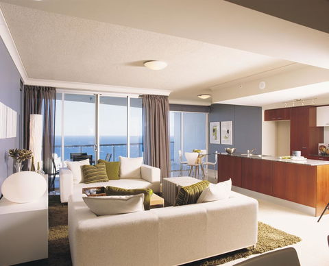 The Towers Of Chevron Renaissance - Holidays Gold Coast - Holiday Jervis Bay 28