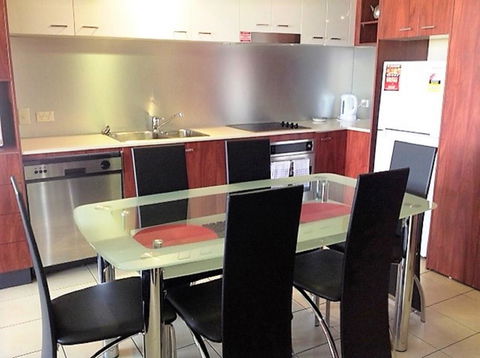 The Towers Of Chevron Renaissance - Holidays Gold Coast - Holiday Jervis Bay 43