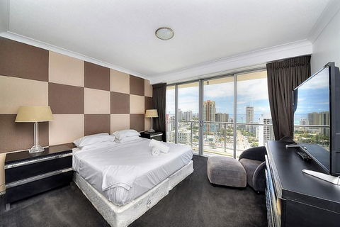 The Towers Of Chevron Renaissance - Holidays Gold Coast - Holiday Jervis Bay 27