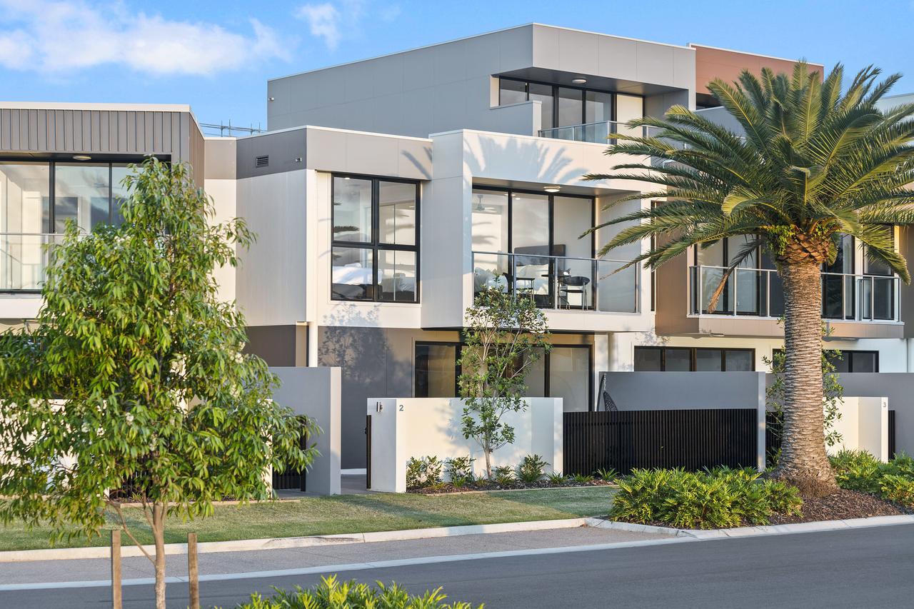 Helensvale Town Centre QLD Holiday Jervis Bay