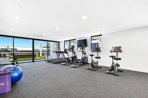 Qube Broadbeach Ocean View Apartments - Holiday Jervis Bay 35