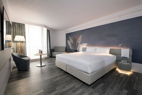 Novotel Surfers Paradise - Holiday Jervis Bay 9