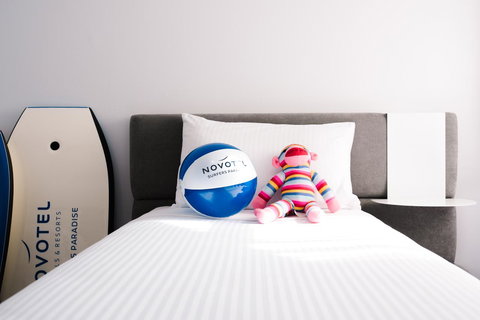 Novotel Surfers Paradise - Holiday Jervis Bay 25