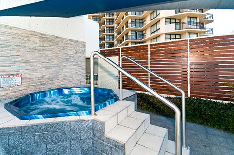 Surfers International Apartments - Holiday Jervis Bay 39