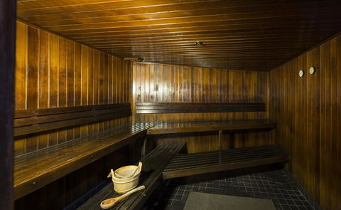 Oaks Brisbane Aurora Suites - Holiday Jervis Bay 5