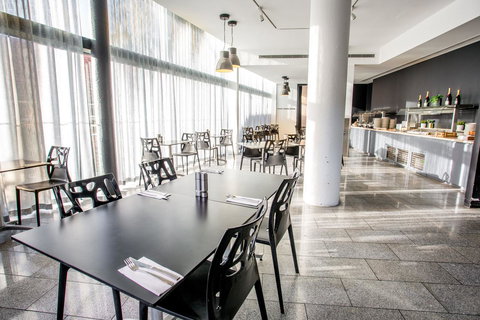 Mercure Brisbane Spring Hill - Holiday Jervis Bay 10