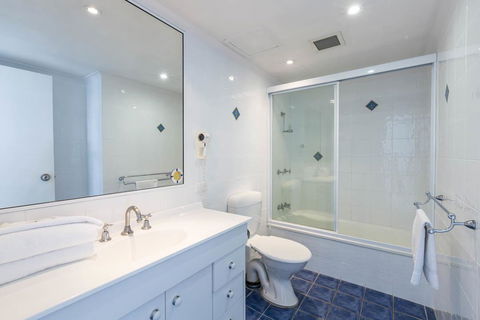 South Pacific Plaza - Official - Holiday Jervis Bay 21