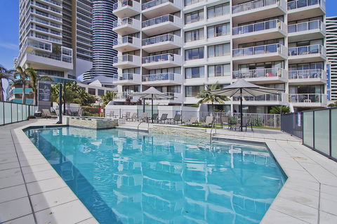 South Pacific Plaza - Official - Holiday Jervis Bay 0