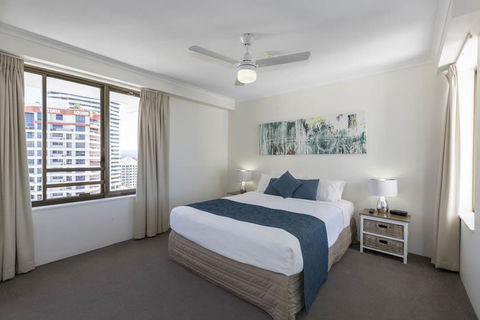 South Pacific Plaza - Official - Holiday Jervis Bay 10