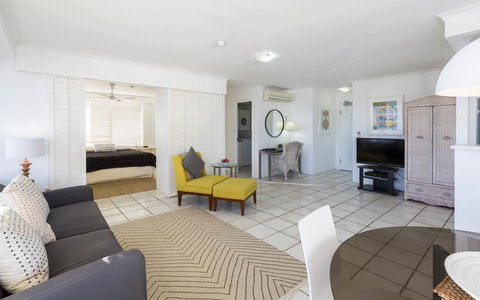 South Pacific Plaza - Official - Holiday Jervis Bay 25