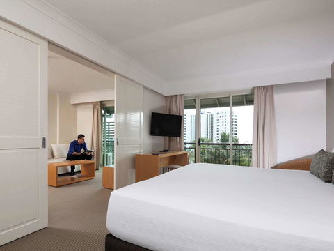 Novotel Cairns Oasis Resort - Holiday Jervis Bay 41