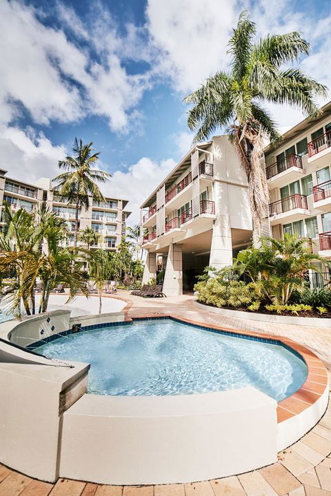 Novotel Cairns Oasis Resort - Holiday Jervis Bay 20