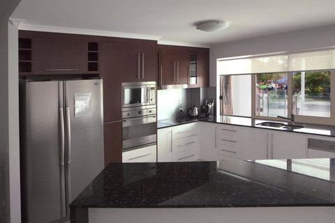 Waters Edge Apartment Cairns - Holiday Jervis Bay 8