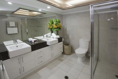 Waters Edge Apartment Cairns - Holiday Jervis Bay 4