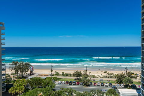 Moroccan Resort - HR Surfers Paradise - Holiday Jervis Bay 2