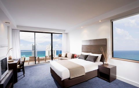 Crowne Plaza Surfers Paradise, An IHG Hotel - Holiday Jervis Bay 5